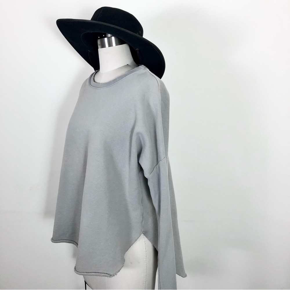 FRANK & EILEEN 100% COTTON MADE IN USA LIGHT GRAY CREW NECK DISTRESSED PULLOVER